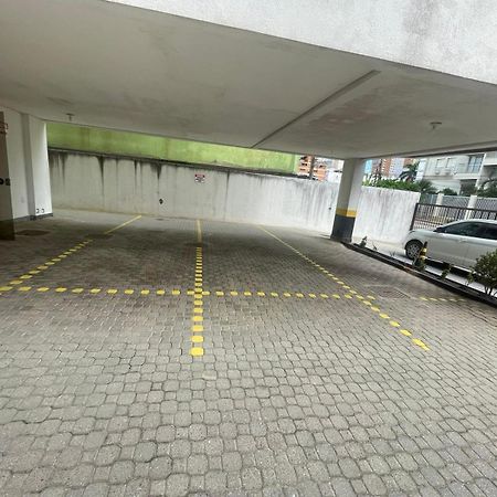 Cobertura Duplex Com Churrasqueira Гуаружа Екстер'єр фото